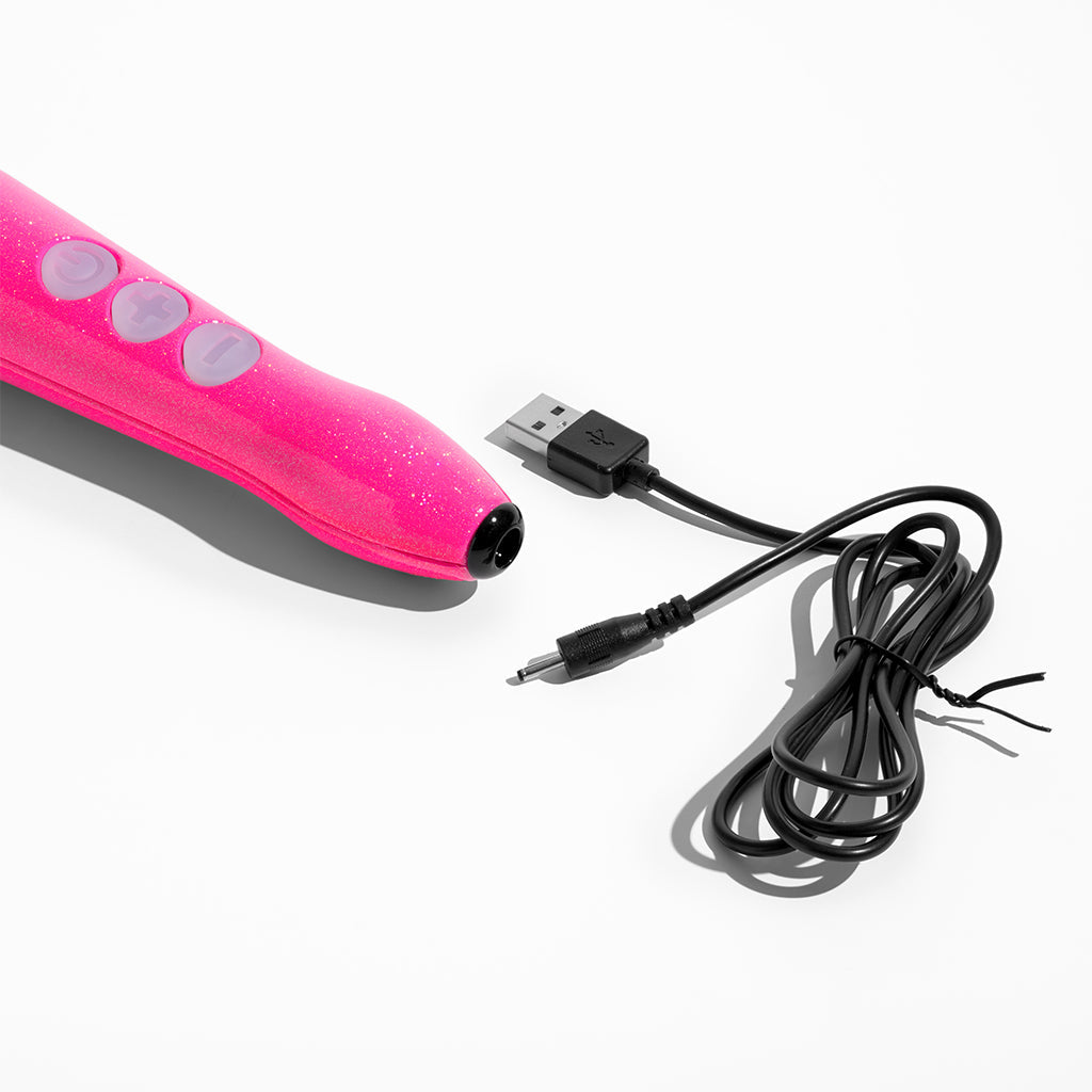 Die Cast 3R - Breast Cancer Awareness Edition - Hot Pink DOXY